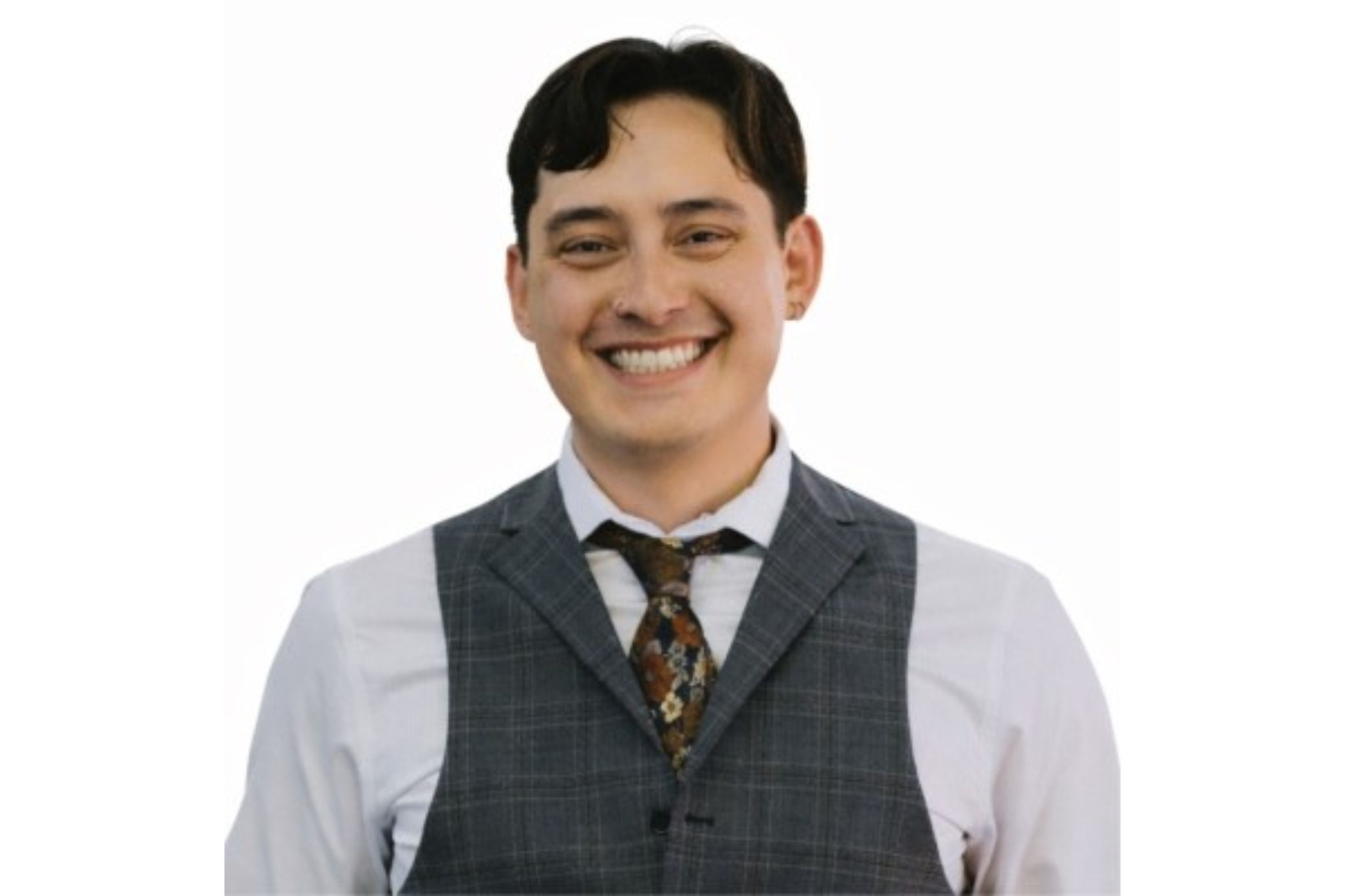 Professional headshot of Darian Tang, recruiter at Blue Signal Search